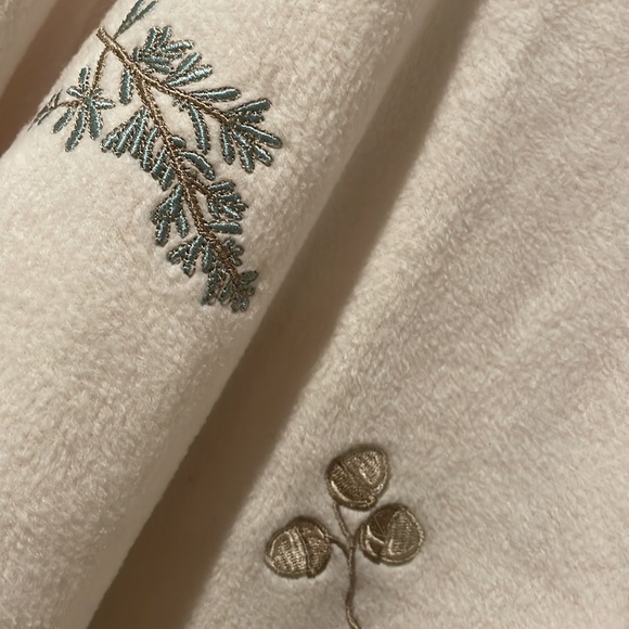 Fleece Button up 2X - Picture 2 of 5